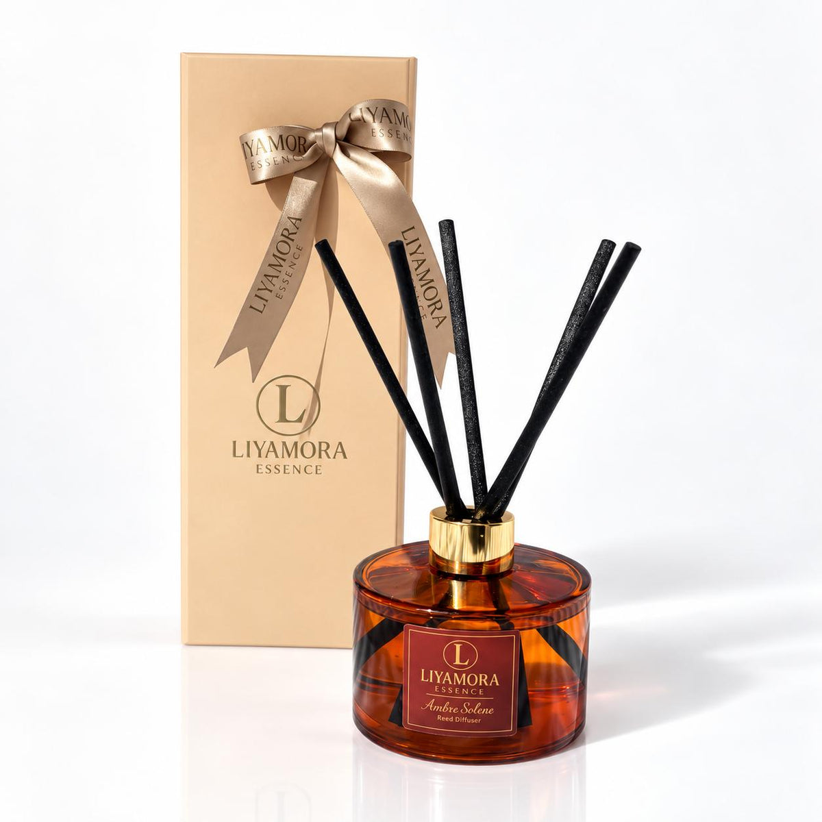 Reed diffuser 200 ml in the Ambre Solène scent by Liyamora Essence, with its gift box